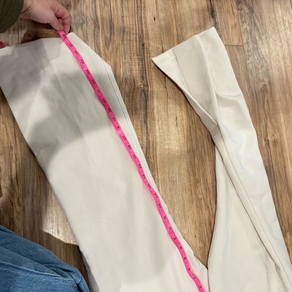 Abercrombie & Fitch Tailored Split Hem Pant - Picture 6 of 11